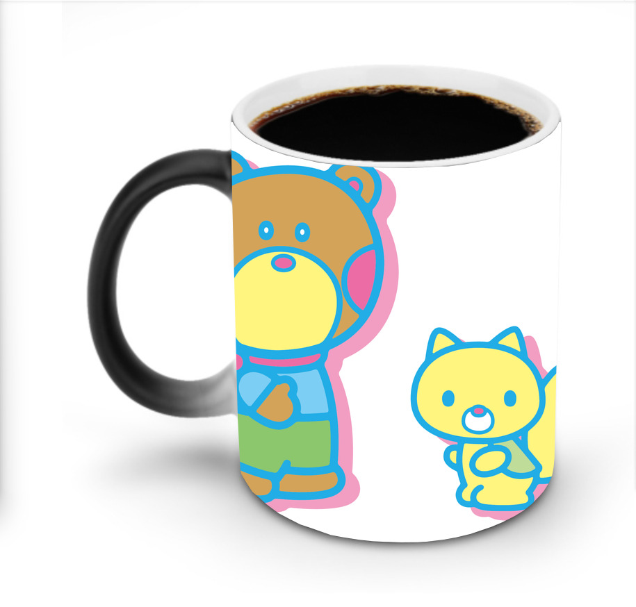 （画像用） Hello Kitty ハローキティ 温度変色マグカップ