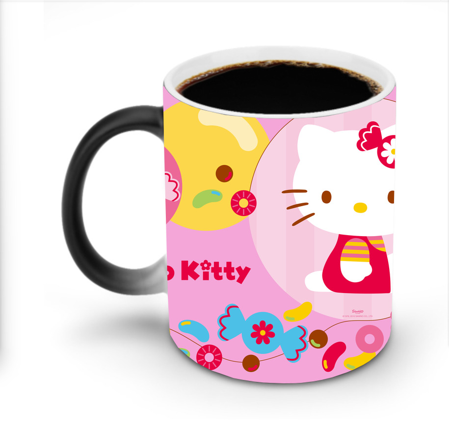 （画像用） Hello Kitty ハローキティ 温度変色マグカップ