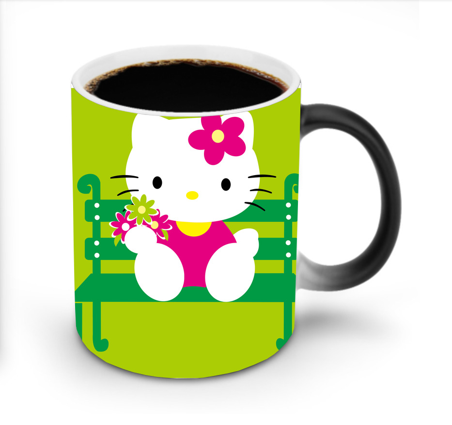 （画像用） Hello Kitty ハローキティ 温度変色マグカップ
