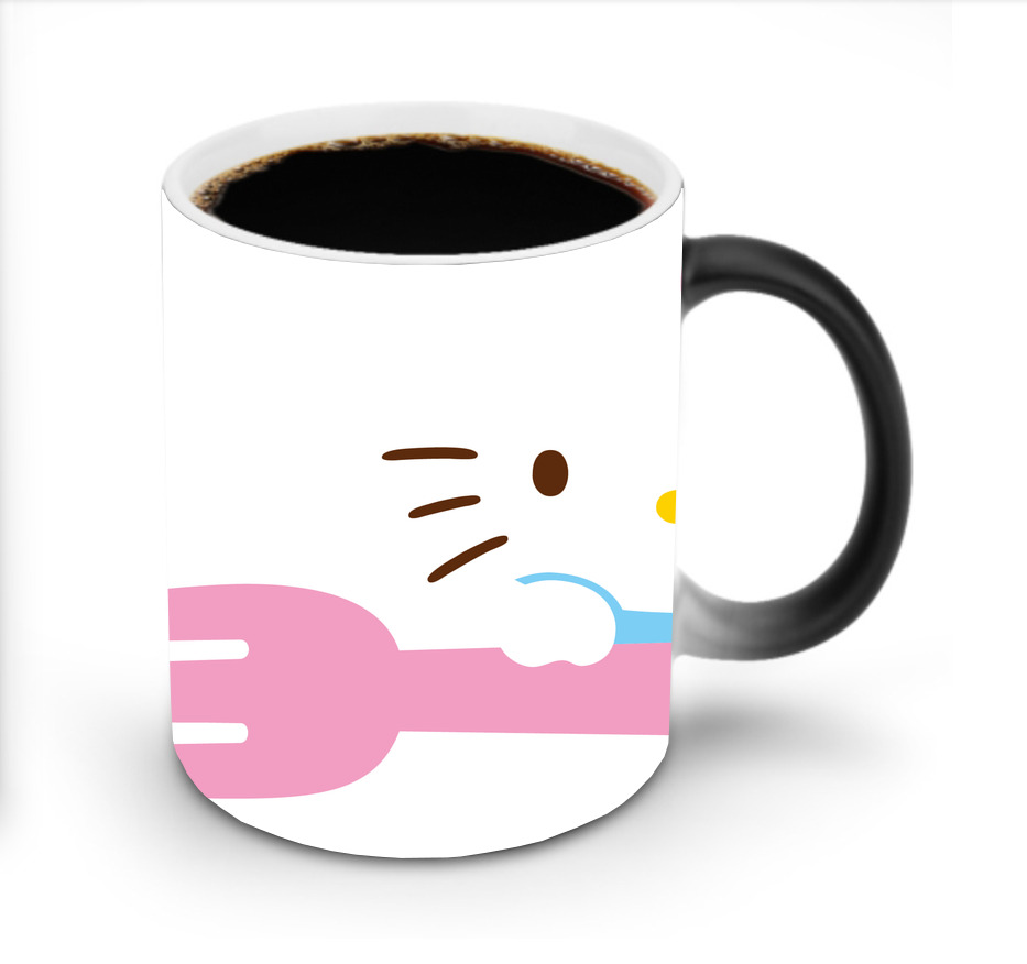 （画像用） Hello Kitty ハローキティ 温度変色マグカップ