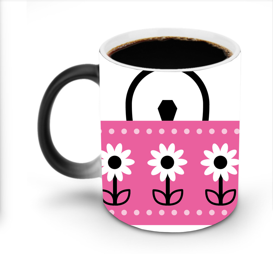 （画像用） Hello Kitty ハローキティ 温度変色マグカップ