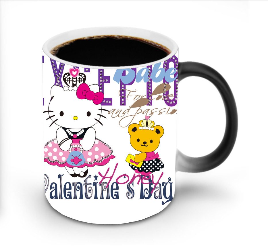 （画像用） Hello Kitty ハローキティ 温度変色マグカップ