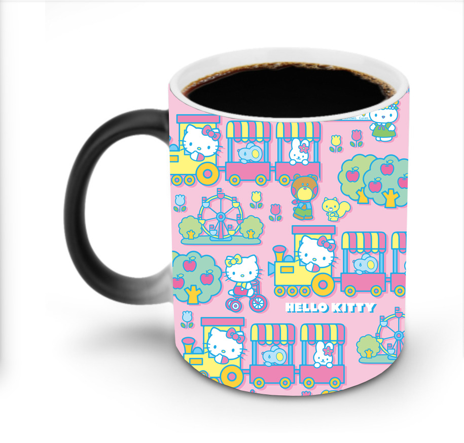（画像用） Hello Kitty ハローキティ 温度変色マグカップ