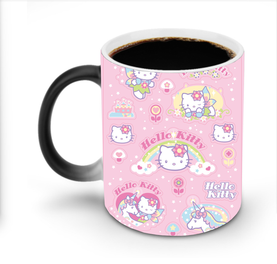 （画像用） Hello Kitty ハローキティ 温度変色マグカップ
