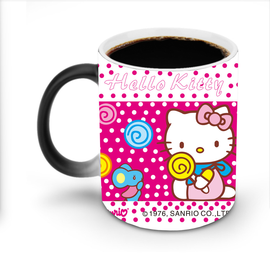 （画像用） Hello Kitty ハローキティ 温度変色マグカップ