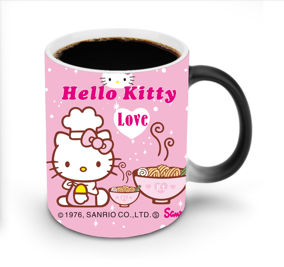 （画像用） Hello Kitty ハローキティ 温度変色マグカップ