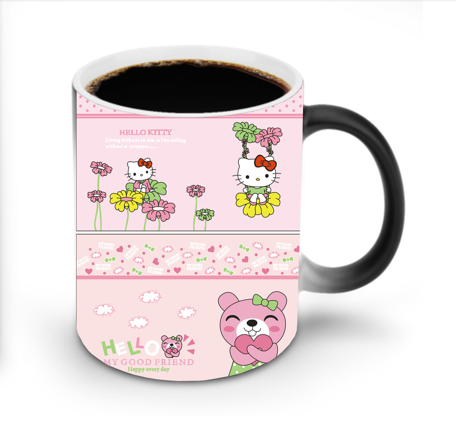 （画像用） Hello Kitty ハローキティ 温度変色マグカップ