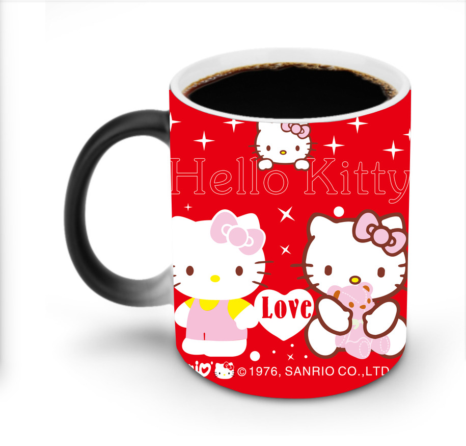 （画像用） Hello Kitty ハローキティ 温度変色マグカップ
