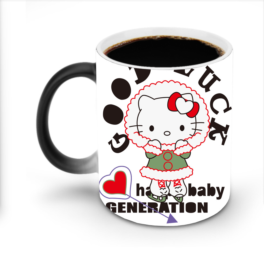 （画像用） Hello Kitty ハローキティ 温度変色マグカップ