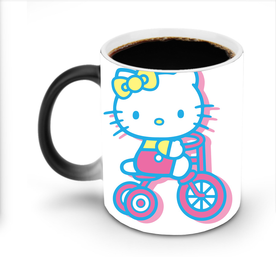 （画像用） Hello Kitty ハローキティ 温度変色マグカップ