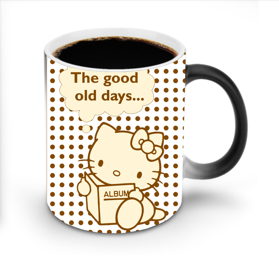 （画像用） Hello Kitty ハローキティ 温度変色マグカップ