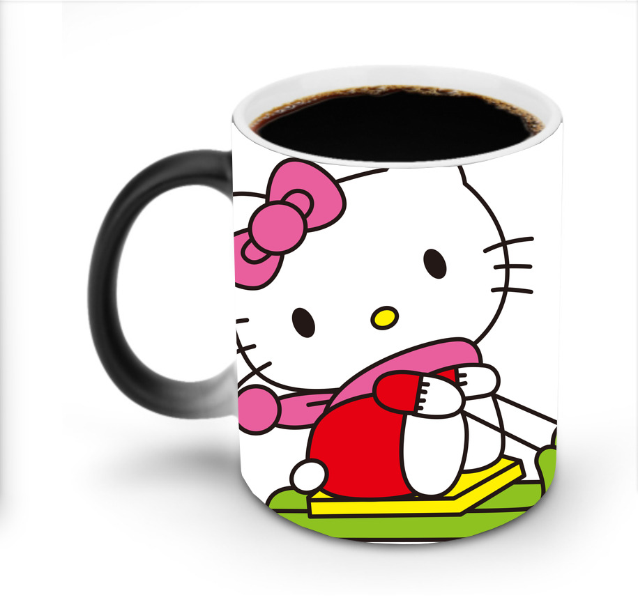（画像用） Hello Kitty ハローキティ 温度変色マグカップ