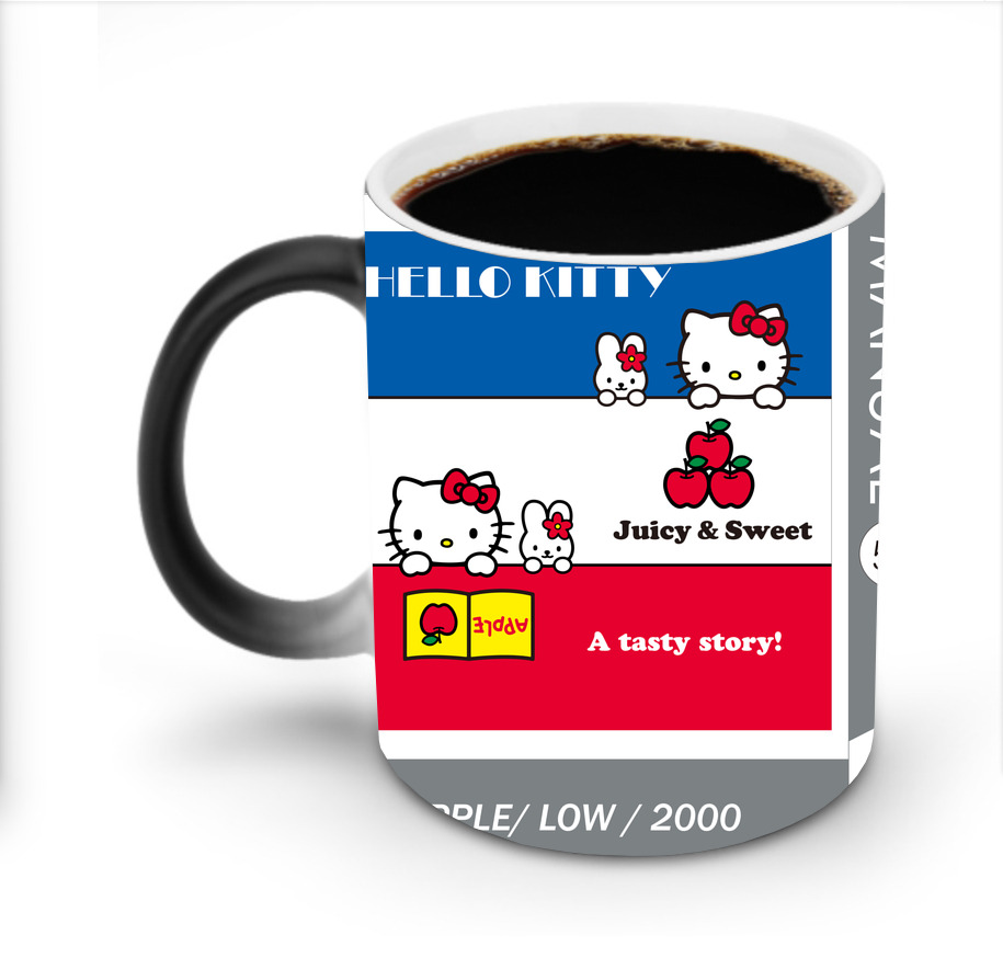 （画像用） Hello Kitty ハローキティ 温度変色マグカップ