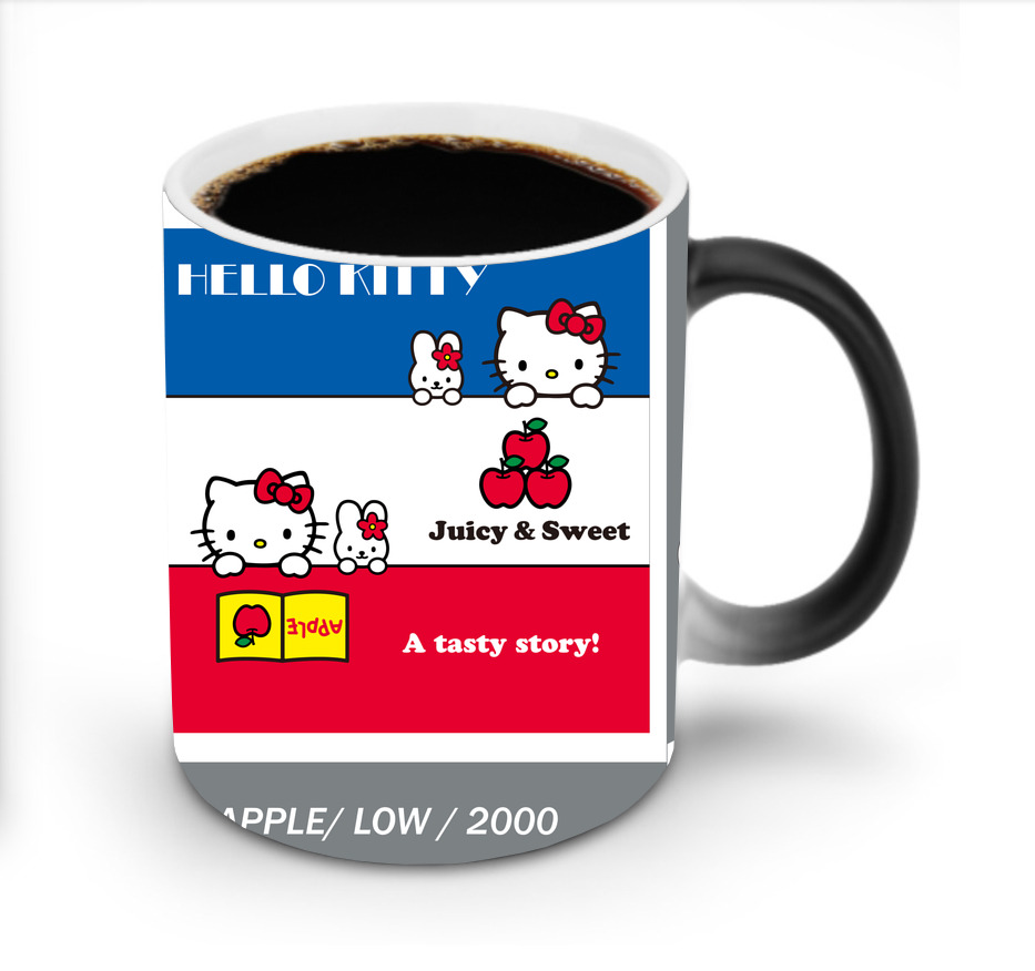 （画像用） Hello Kitty ハローキティ 温度変色マグカップ