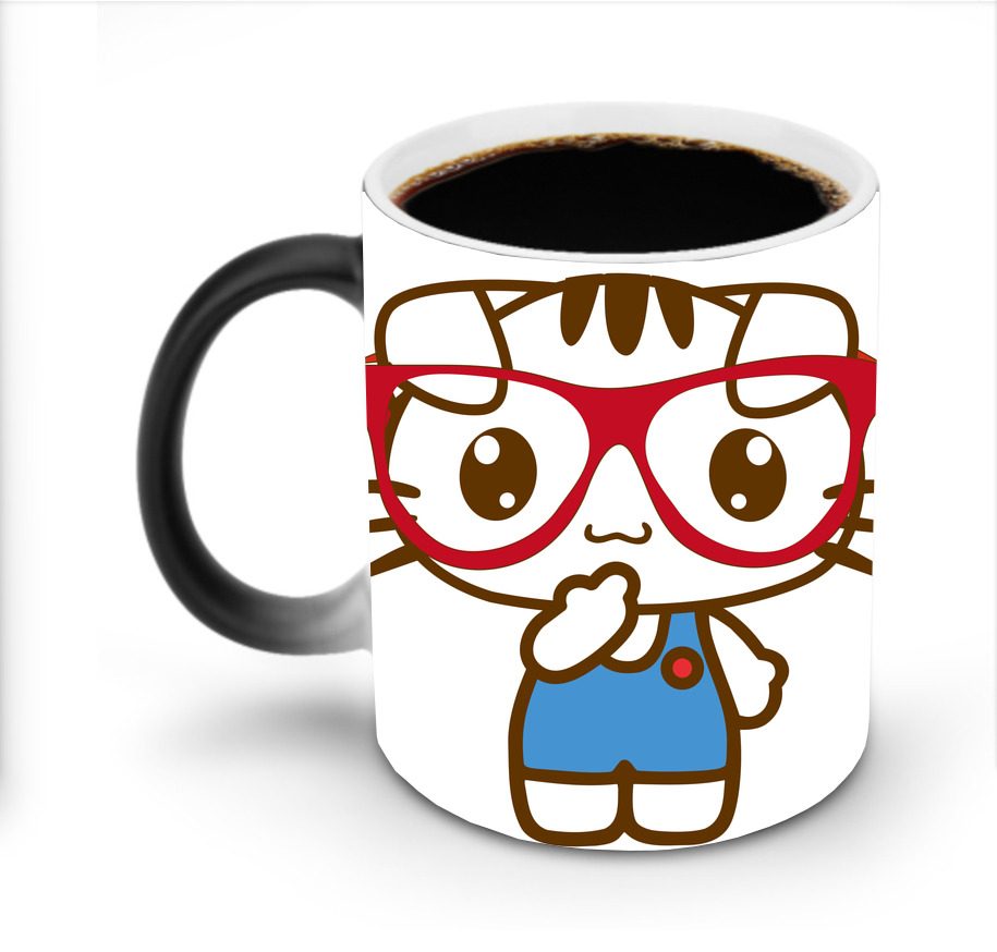 （画像用） Hello Kitty ハローキティ 温度変色マグカップ