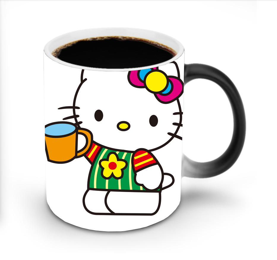 （画像用） Hello Kitty ハローキティ 温度変色マグカップ