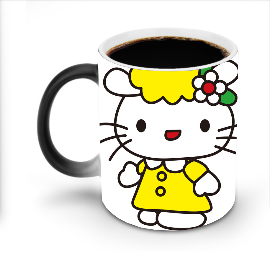 （画像用） Hello Kitty ハローキティ 温度変色マグカップ