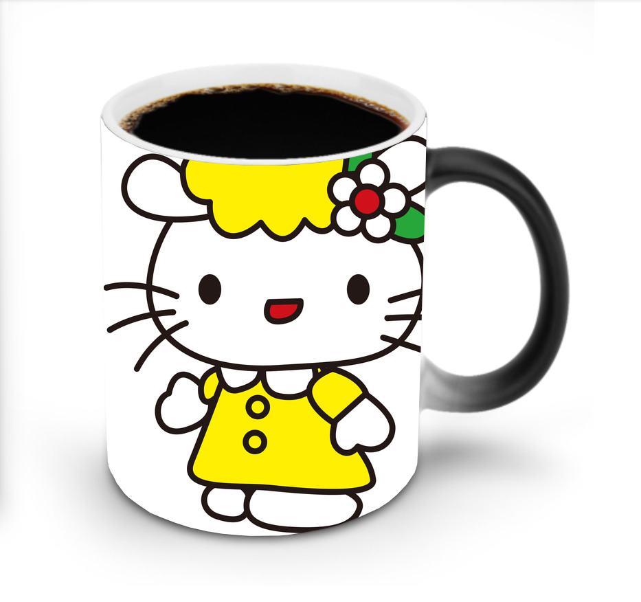 （画像用） Hello Kitty ハローキティ 温度変色マグカップ