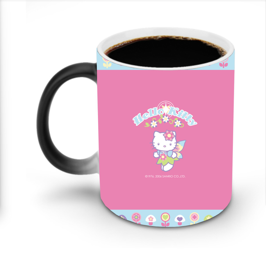 （画像用） Hello Kitty ハローキティ 温度変色マグカップ