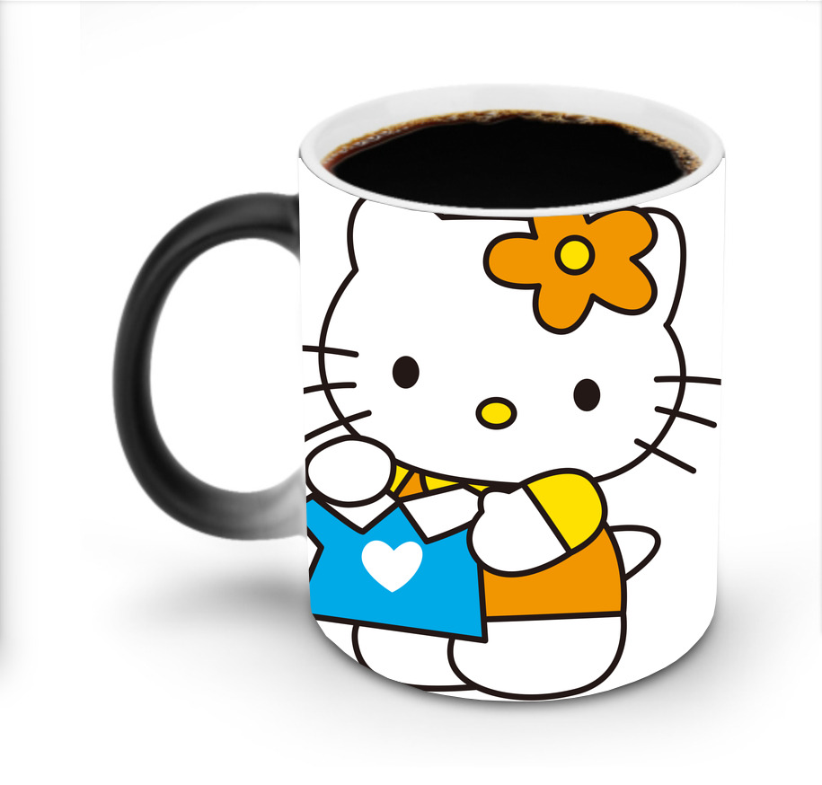 （画像用） Hello Kitty ハローキティ 温度変色マグカップ