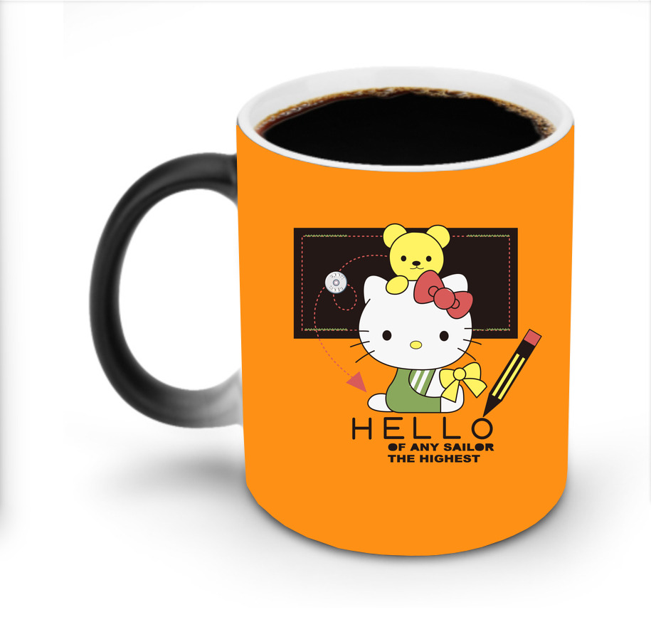 （画像用） Hello Kitty ハローキティ 温度変色マグカップ
