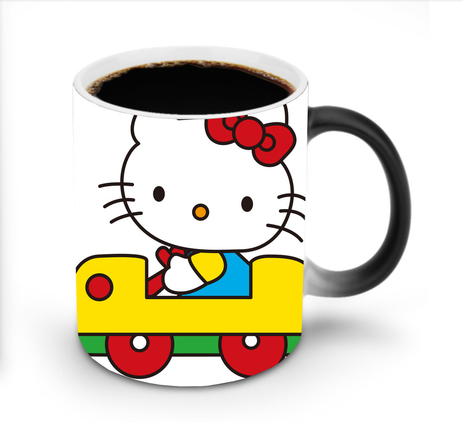 （画像用） Hello Kitty ハローキティ 温度変色マグカップ