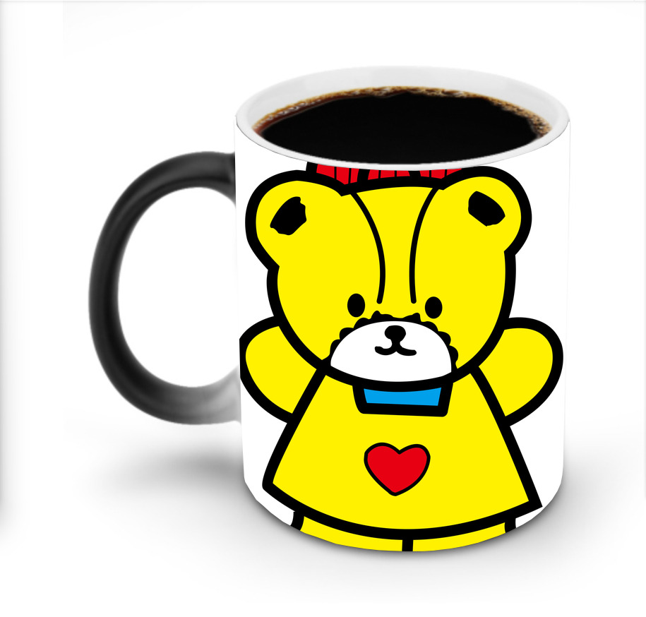 （画像用） Hello Kitty ハローキティ 温度変色マグカップ