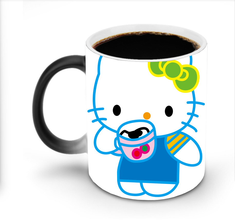 （画像用） Hello Kitty ハローキティ 温度変色マグカップ