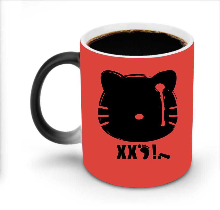 （画像用） Hello Kitty ハローキティ 温度変色マグカップ