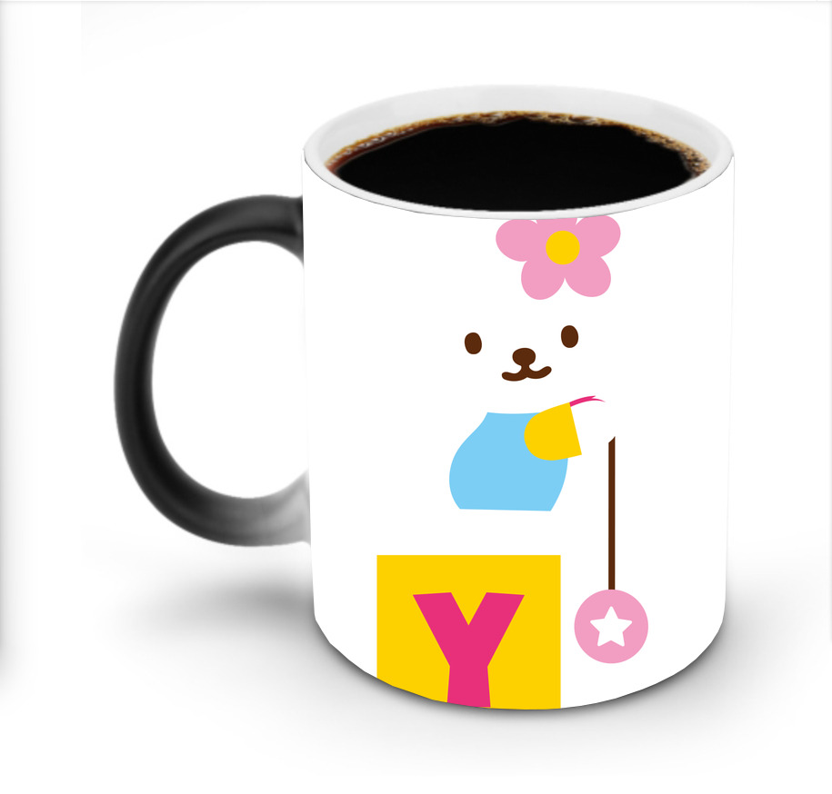 （画像用） Hello Kitty ハローキティ 温度変色マグカップ