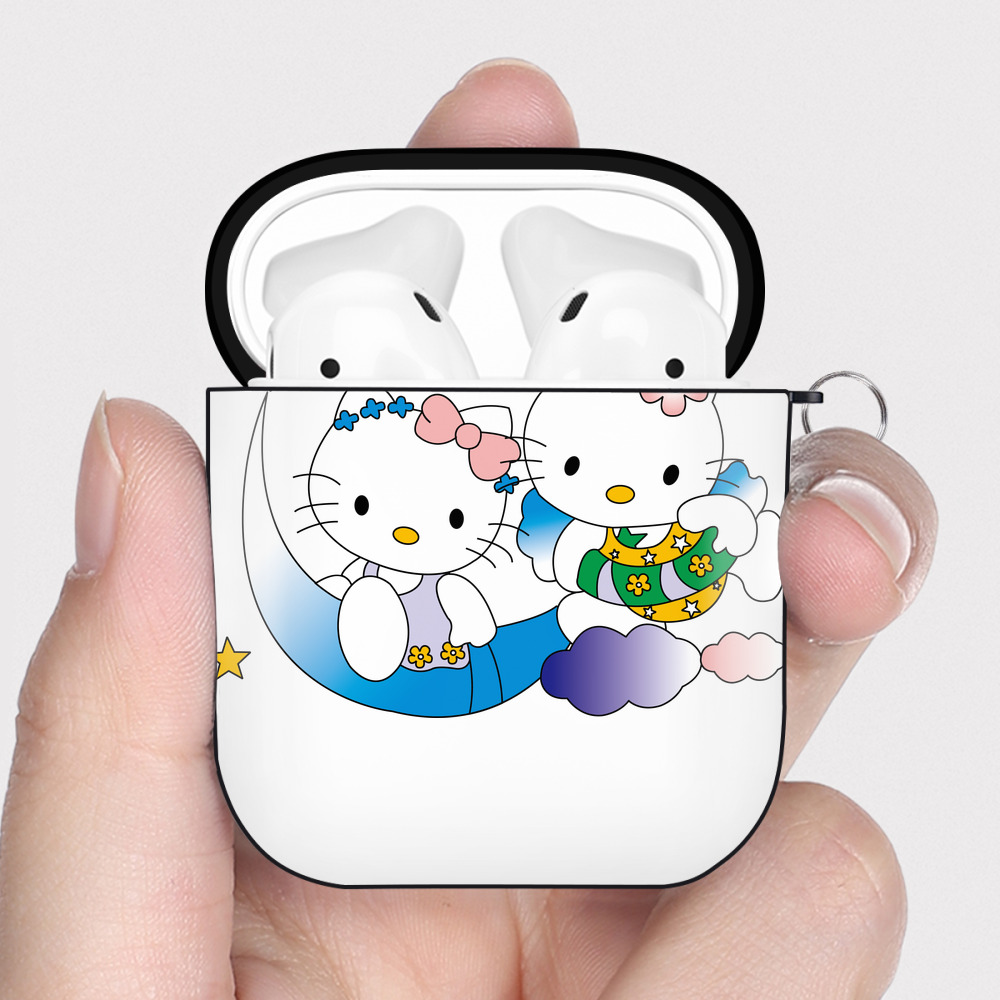 （画像用） Hello Kitty ハローキティ AirPods 第2世代保護ケース ハードシェル ブラック 耐衝撃・防指紋・カラビナ付き