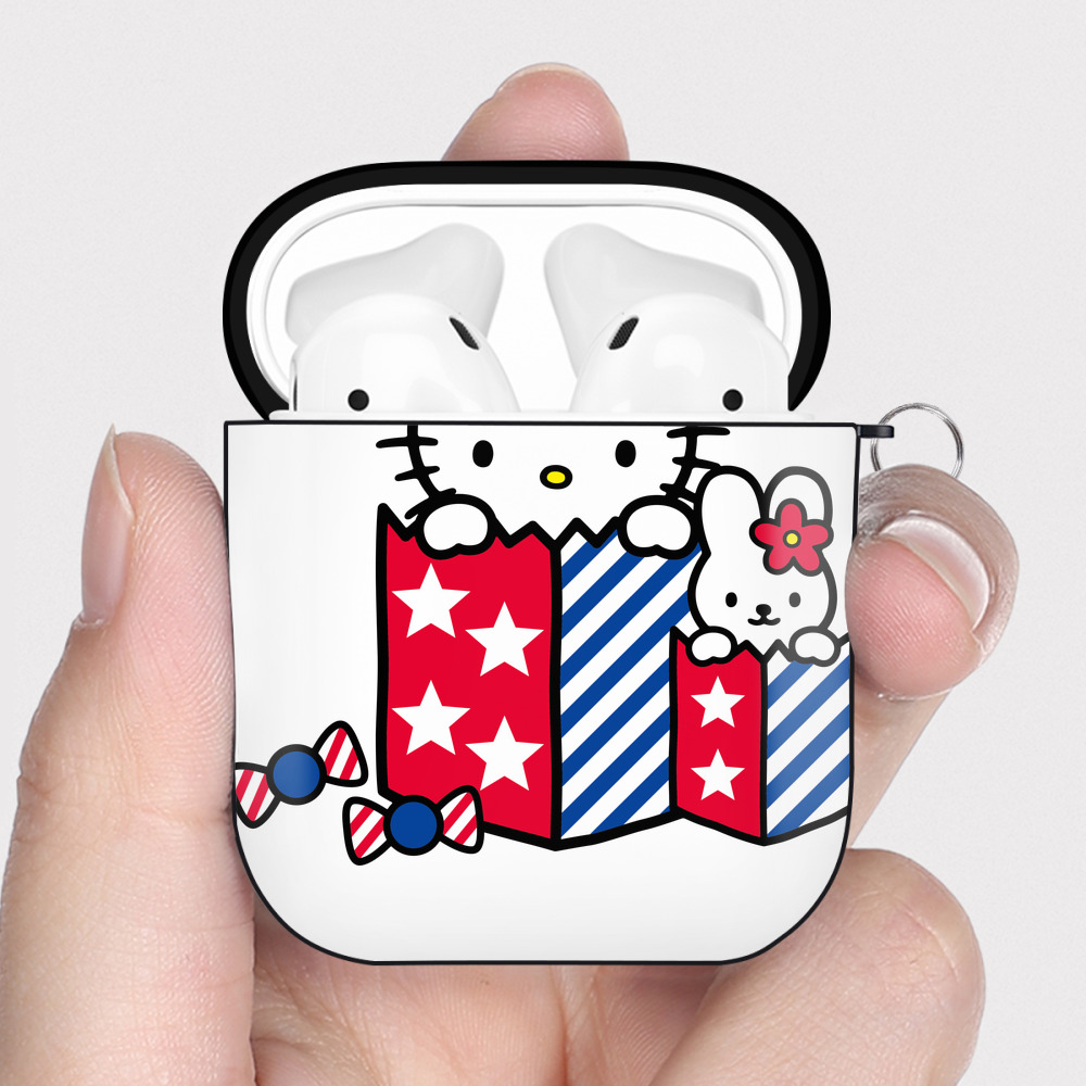 （画像用） Hello Kitty ハローキティ AirPods 第2世代保護ケース ハードシェル ブラック 耐衝撃・防指紋・カラビナ付き