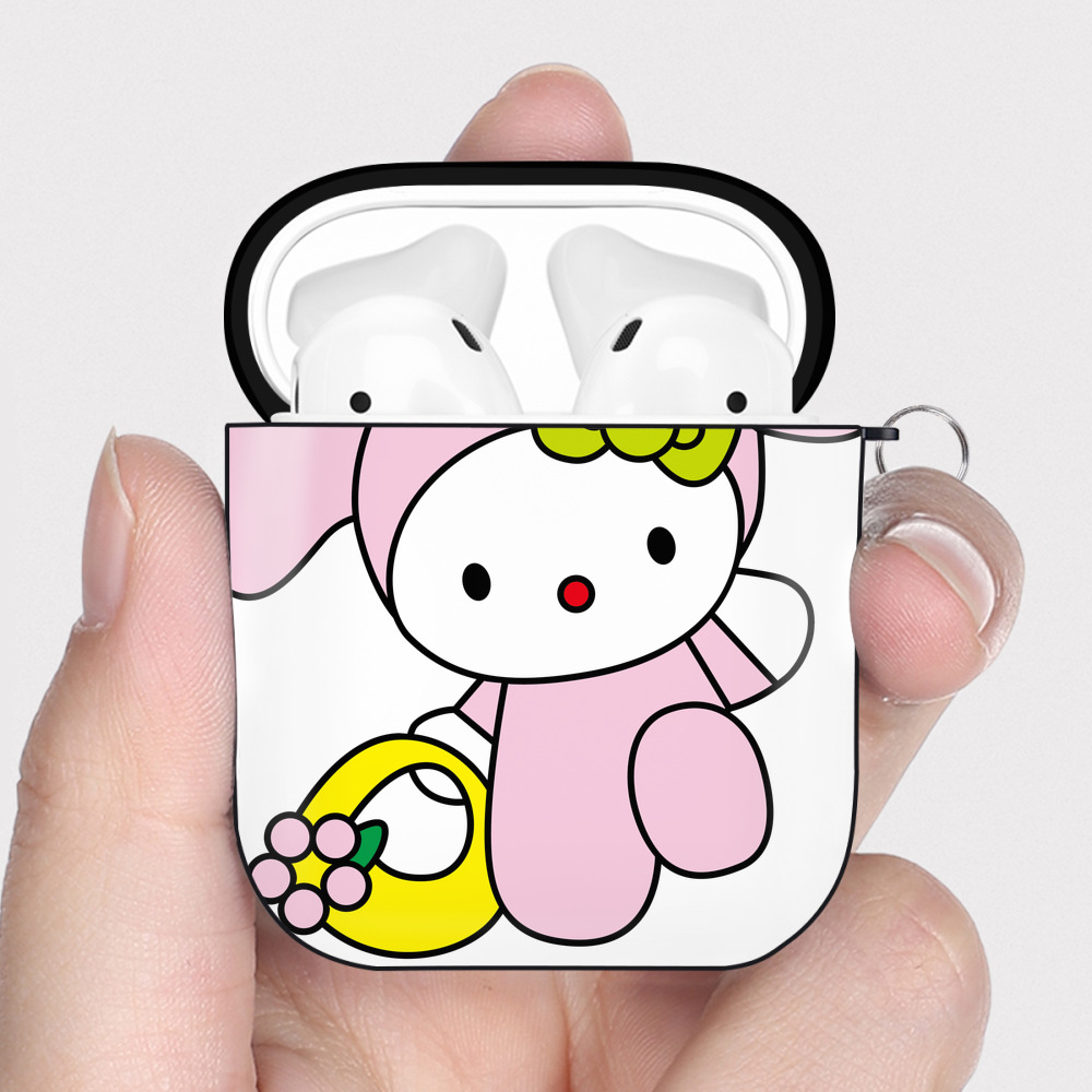 （画像用） Hello Kitty ハローキティ AirPods 第2世代保護ケース ハードシェル ブラック 耐衝撃・防指紋・カラビナ付き