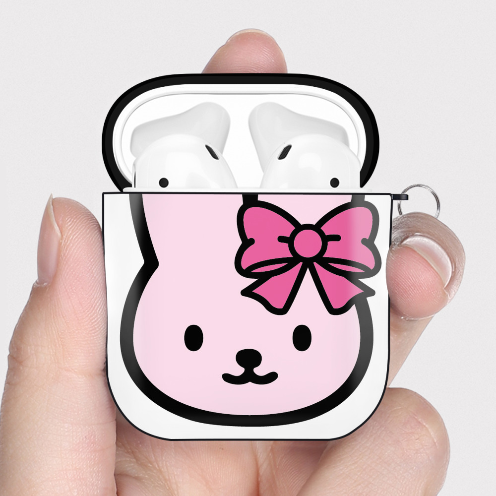 （画像用） Hello Kitty ハローキティ AirPods 第2世代保護ケース ハードシェル ブラック 耐衝撃・防指紋・カラビナ付き