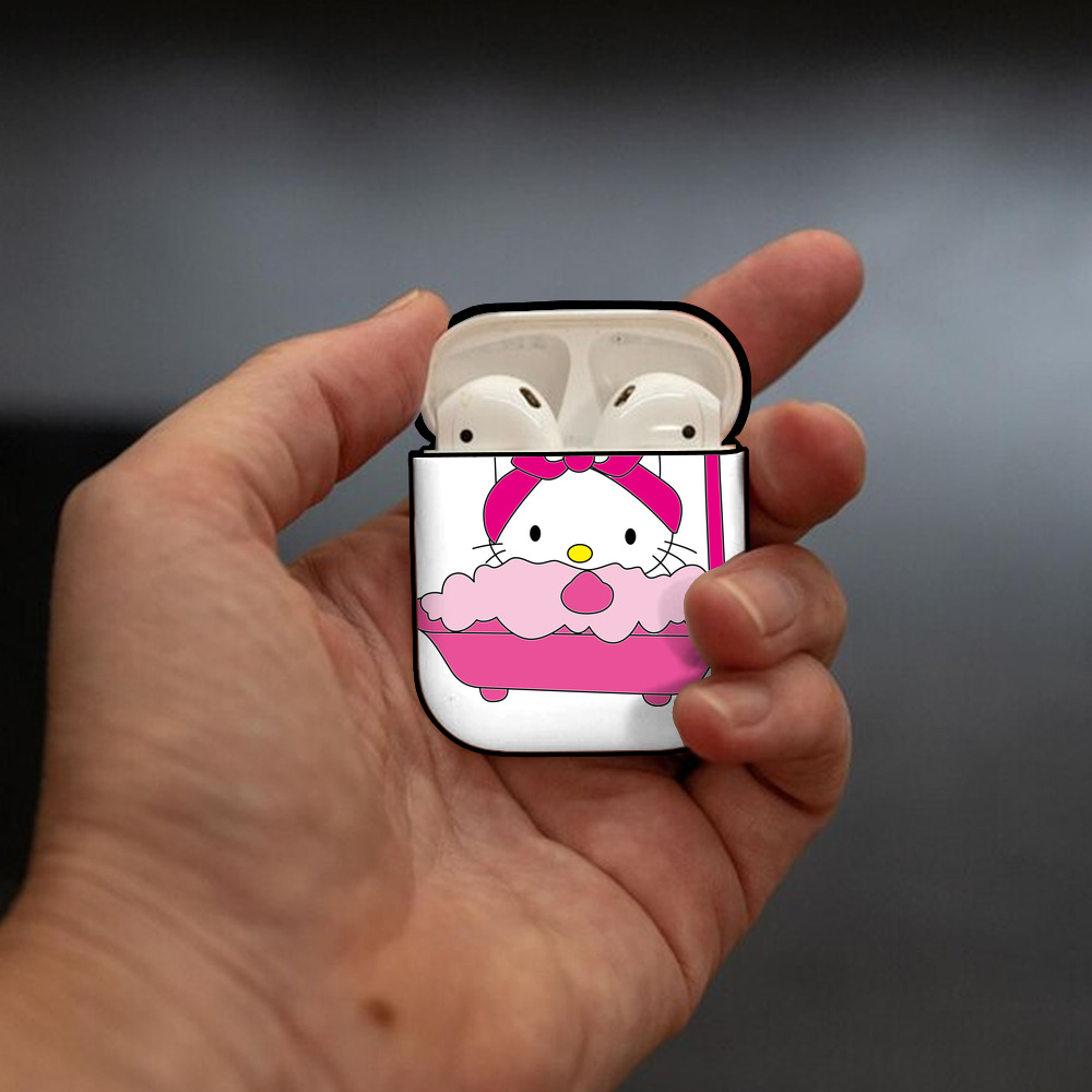 Hello Kitty ハローキティ AirPods 第2世代保護ケース ハードシェル ブラック 耐衝撃・防指紋・カラビナ付き