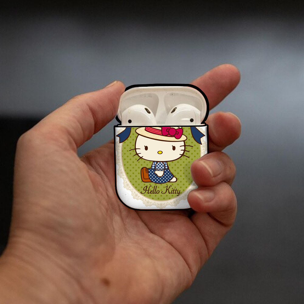 Hello Kitty ハローキティ AirPods 第2世代保護ケース ハードシェル ブラック 耐衝撃・防指紋・カラビナ付き