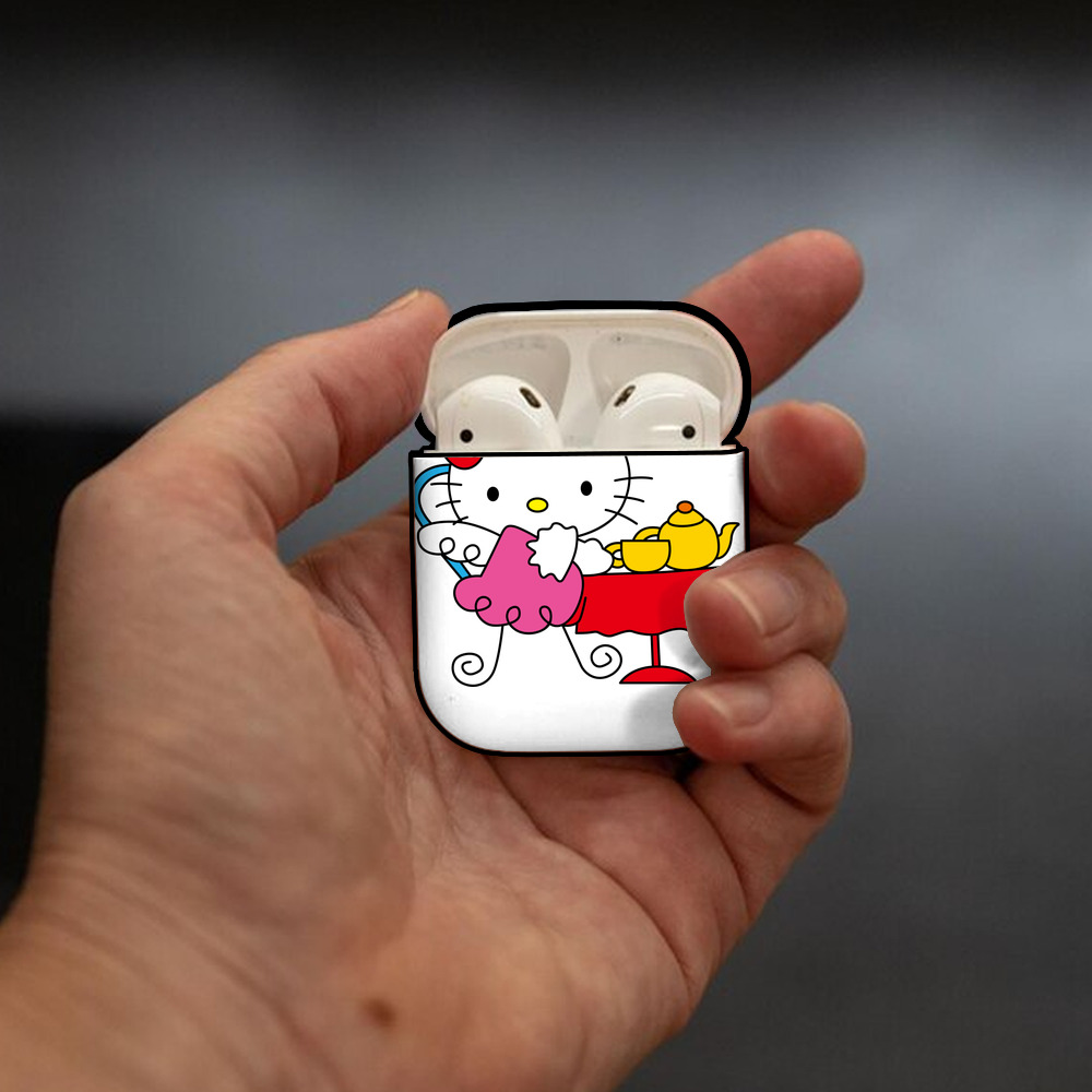 Hello Kitty ハローキティ AirPods 第2世代保護ケース ハードシェル ブラック 耐衝撃・防指紋・カラビナ付き