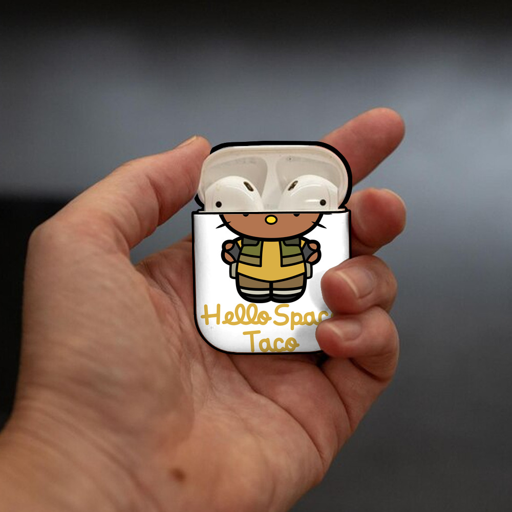 Hello Kitty ハローキティ AirPods 第2世代保護ケース ハードシェル ブラック 耐衝撃・防指紋・カラビナ付き