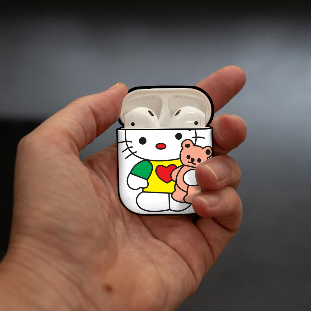 Hello Kitty ハローキティ AirPods 第2世代保護ケース ハードシェル ブラック 耐衝撃・防指紋・カラビナ付き