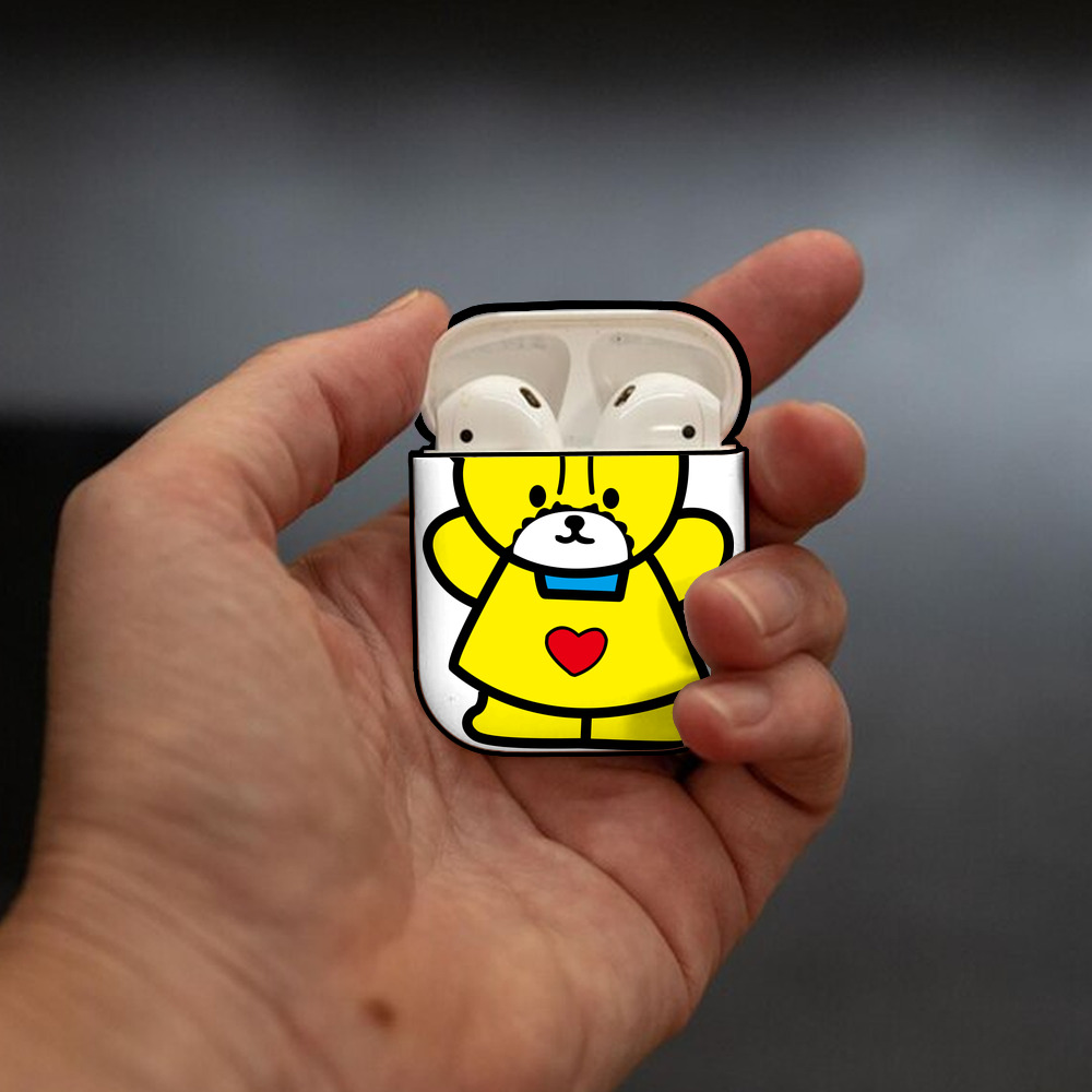 Hello Kitty ハローキティ AirPods 第2世代保護ケース ハードシェル ブラック 耐衝撃・防指紋・カラビナ付き