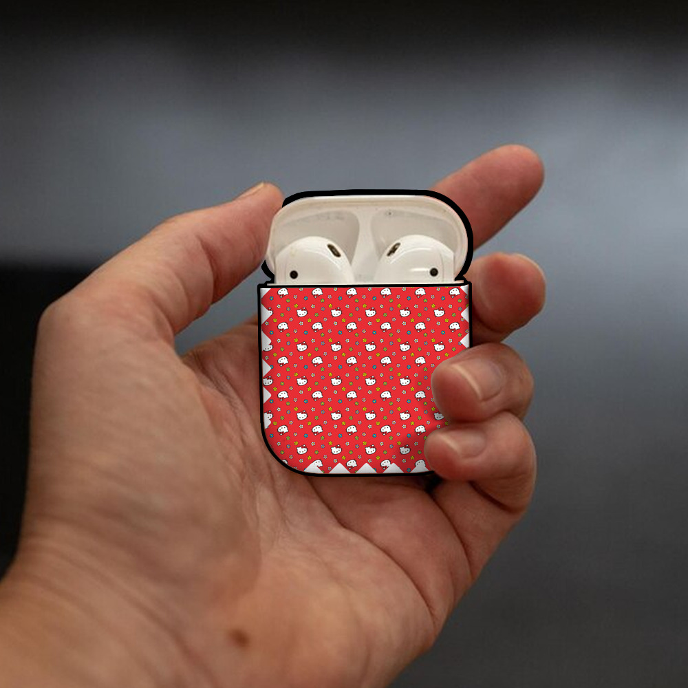 Hello Kitty ハローキティ AirPods 第2世代保護ケース ハードシェル ブラック 耐衝撃・防指紋・カラビナ付き