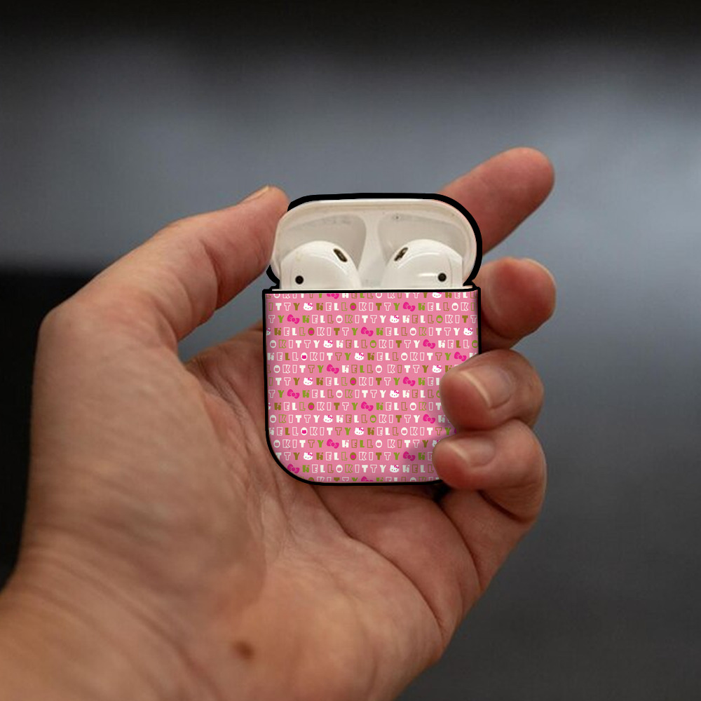 Hello Kitty ハローキティ AirPods 第2世代保護ケース ハードシェル ブラック 耐衝撃・防指紋・カラビナ付き