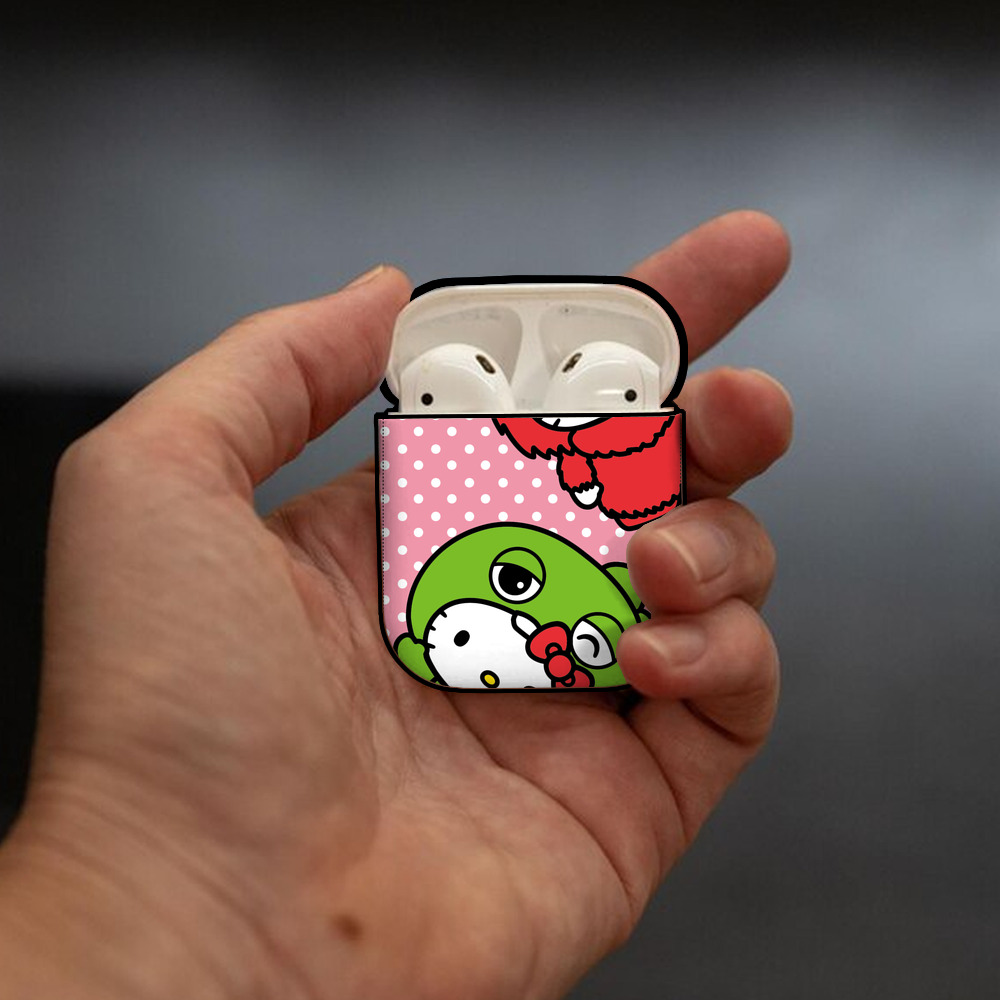 Hello Kitty ハローキティ AirPods 第2世代保護ケース ハードシェル ブラック 耐衝撃・防指紋・カラビナ付き