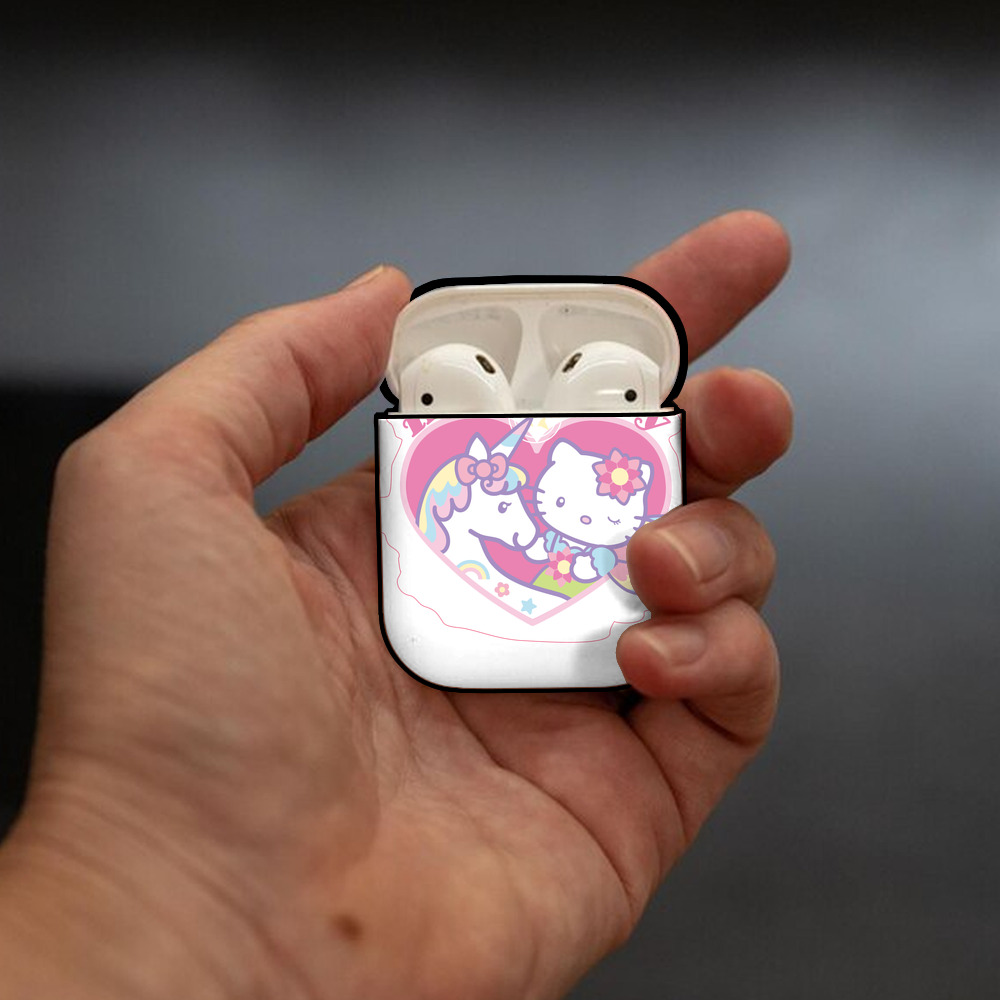 Hello Kitty ハローキティ AirPods 第2世代保護ケース ハードシェル ブラック 耐衝撃・防指紋・カラビナ付き