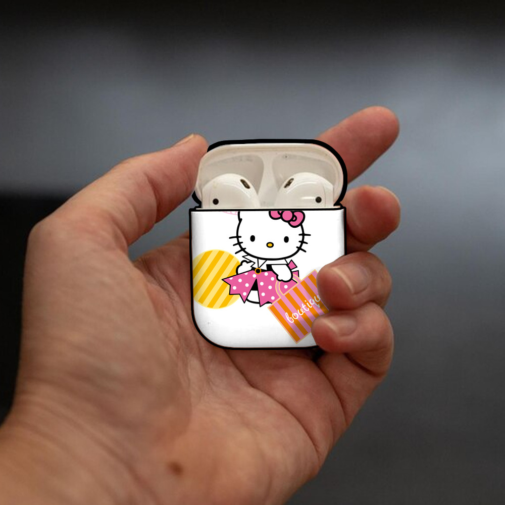 Hello Kitty ハローキティ AirPods 第2世代保護ケース ハードシェル ブラック 耐衝撃・防指紋・カラビナ付き
