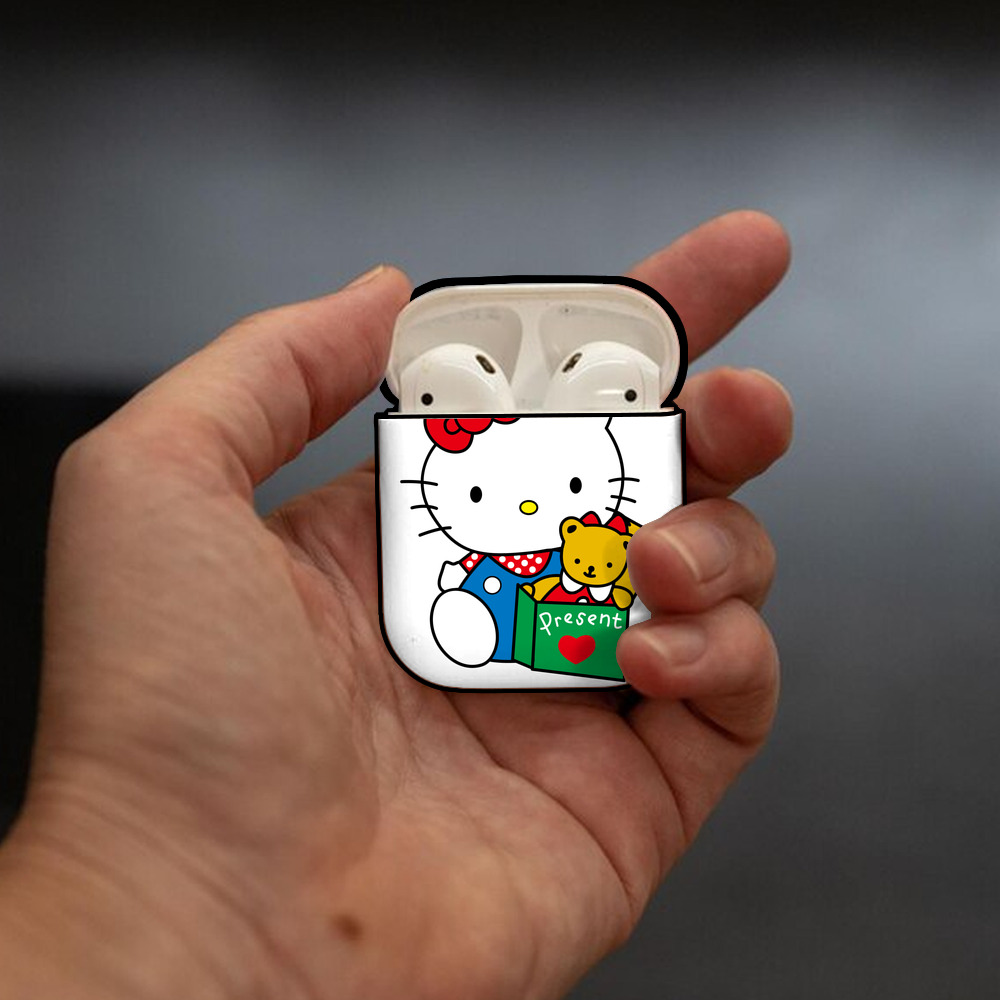 Hello Kitty ハローキティ AirPods 第2世代保護ケース ハードシェル ブラック 耐衝撃・防指紋・カラビナ付き