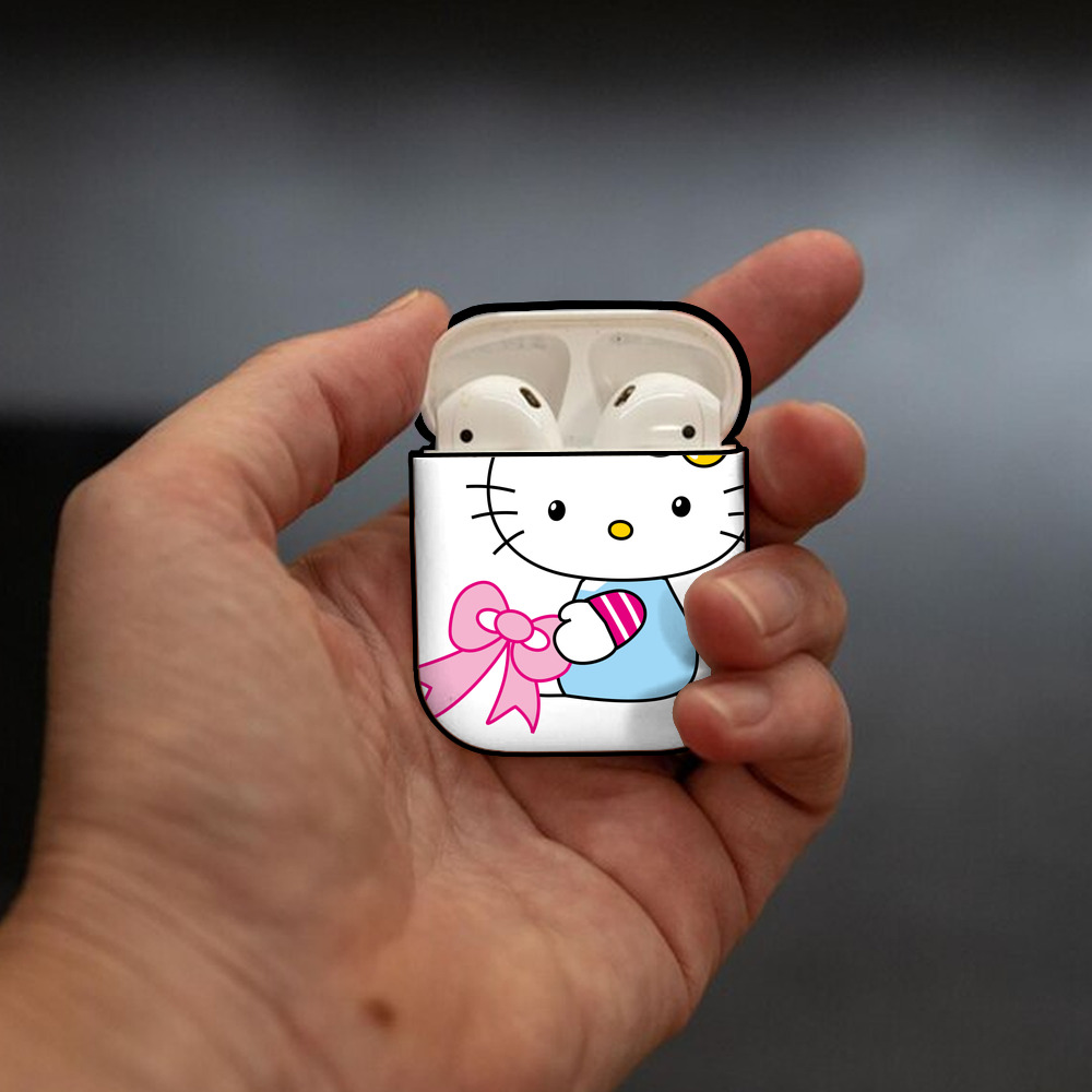 Hello Kitty ハローキティ AirPods 第2世代保護ケース ハードシェル ブラック 耐衝撃・防指紋・カラビナ付き