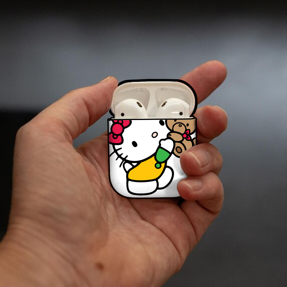 Hello Kitty ハローキティ AirPods 第2世代保護ケース ハードシェル ブラック 耐衝撃・防指紋・カラビナ付き