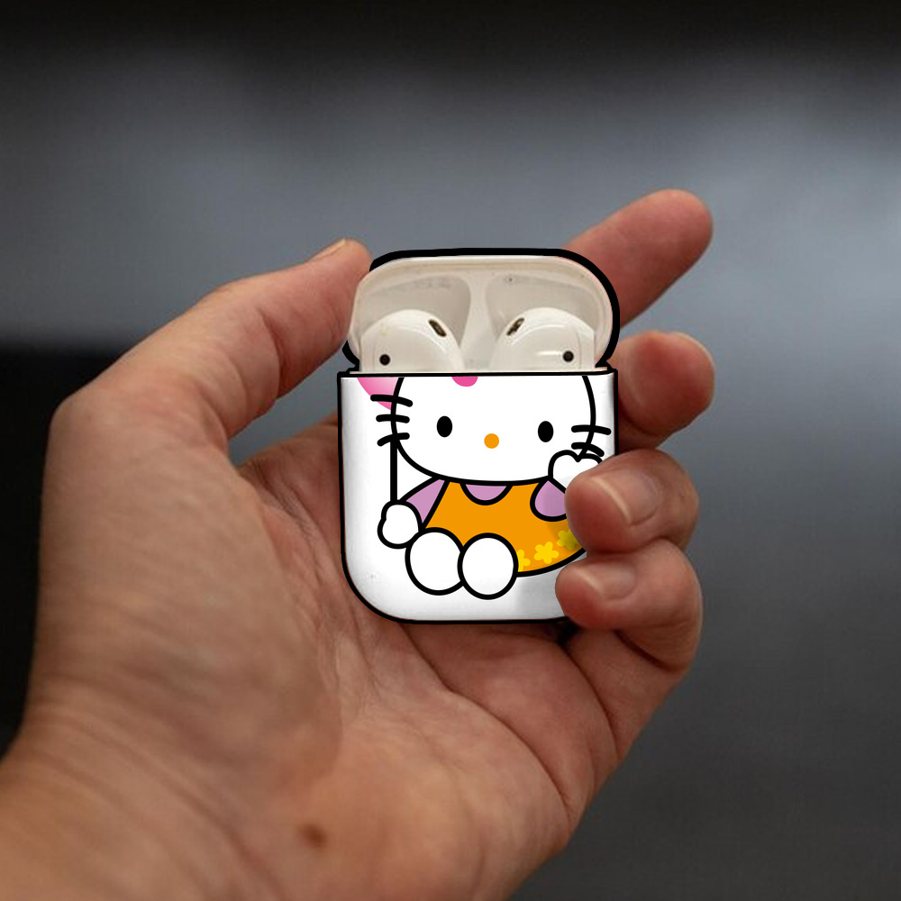 Hello Kitty ハローキティ AirPods 第2世代保護ケース ハードシェル ブラック 耐衝撃・防指紋・カラビナ付き