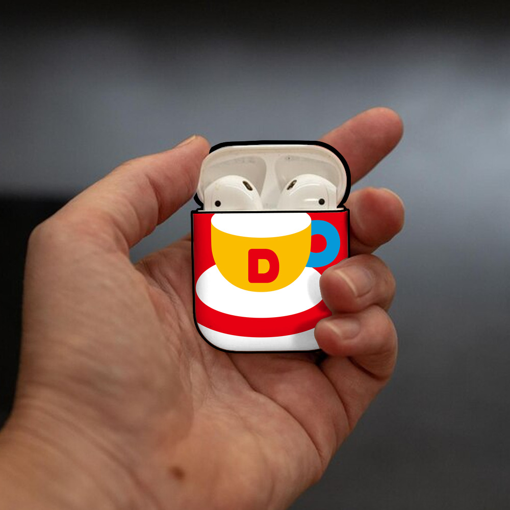 Hello Kitty ハローキティ AirPods 第2世代保護ケース ハードシェル ブラック 耐衝撃・防指紋・カラビナ付き
